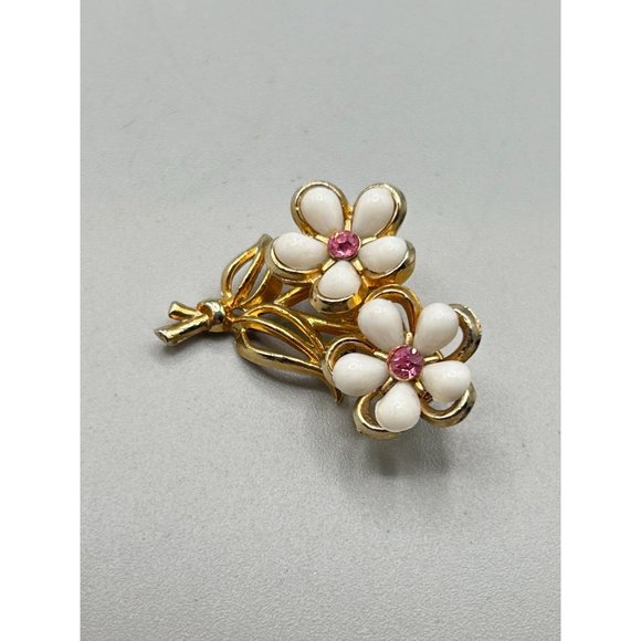 Vintage Small White Flowers Daisy Pin Brooch Gold Tone and Pink Rhinestones Pin - Picture 4 of 6